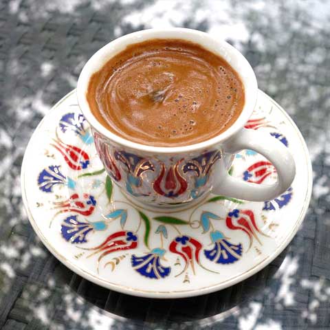 1 Fincan Orta Şekerli Türk Kahvesi